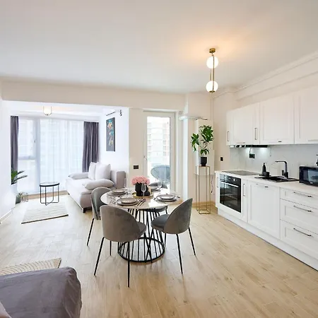 Apartment Gemini In Infinity